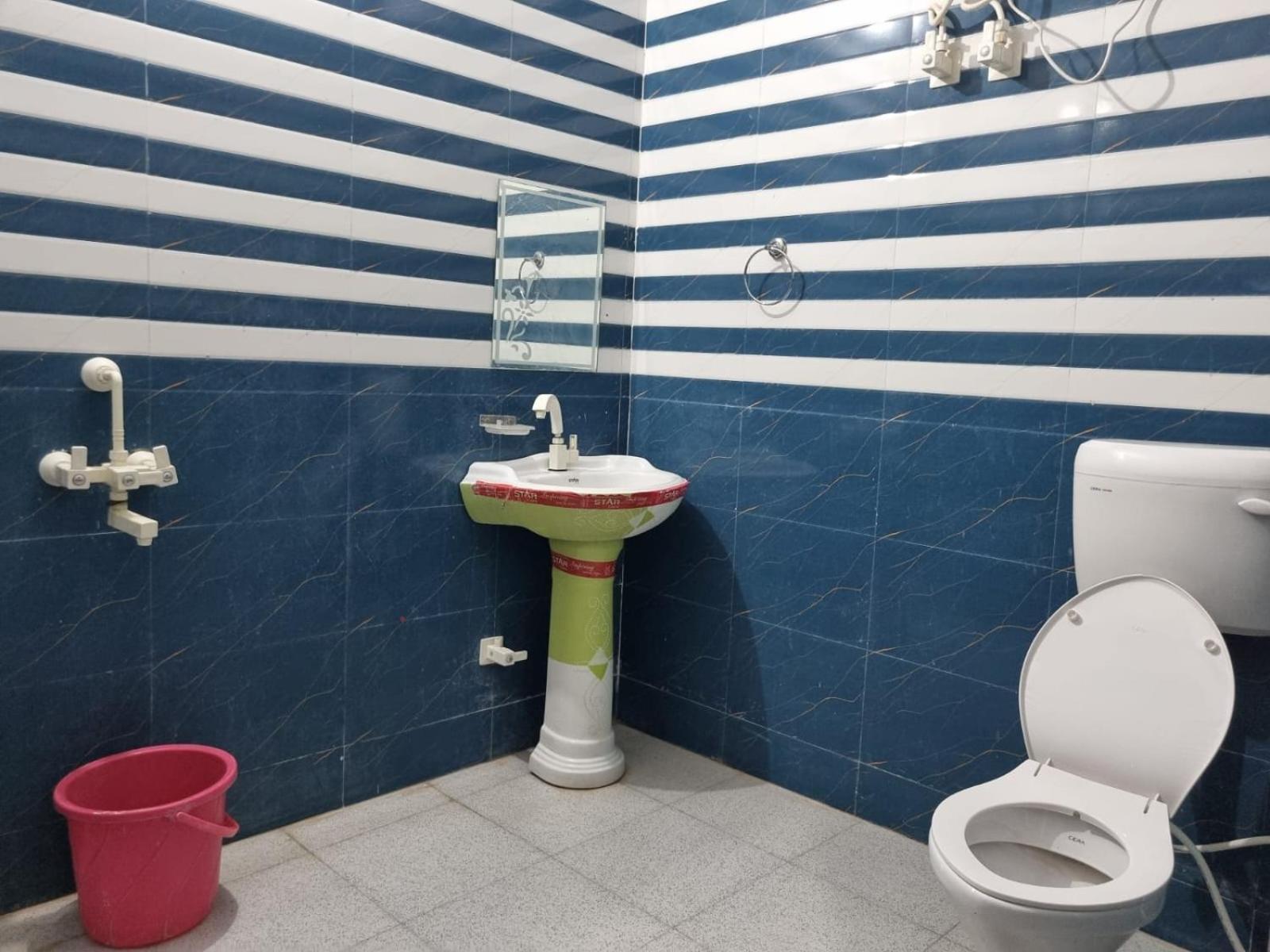 Vrindavan Bhakti Bhavan- Near Prem Mandir By Mukund Hotel Екстериор снимка
