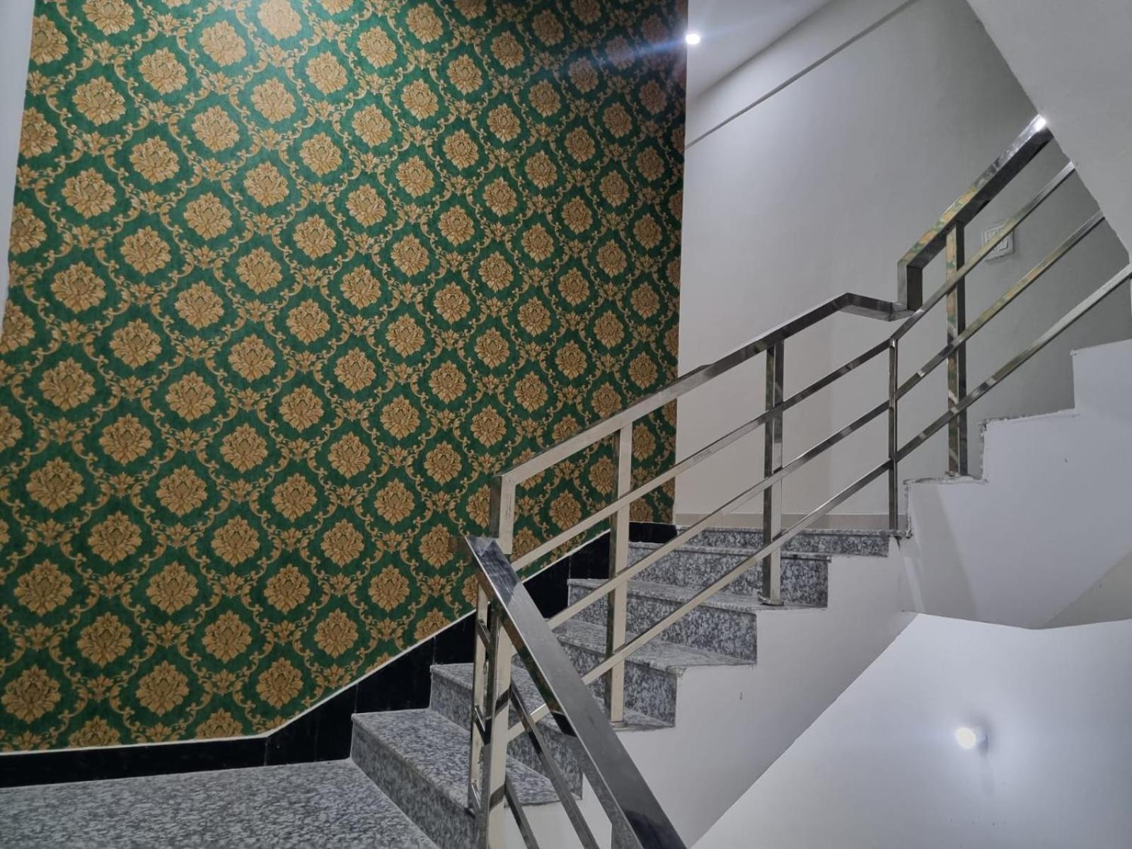 Vrindavan Bhakti Bhavan- Near Prem Mandir By Mukund Hotel Екстериор снимка